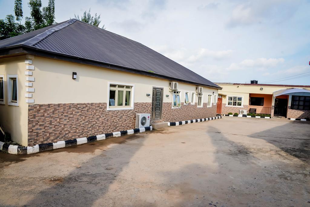 Power Mike Guest House Abuja Exterior foto